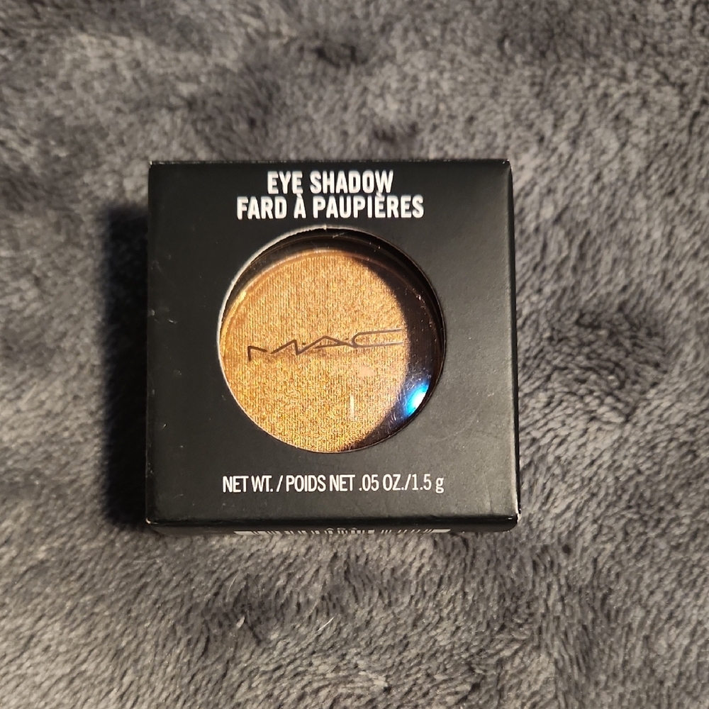 MAC Cosmetics Amber Lights Eyeshadow